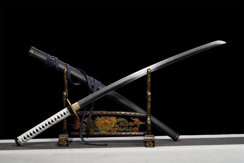 Schwarz-weißes Katana Schwert